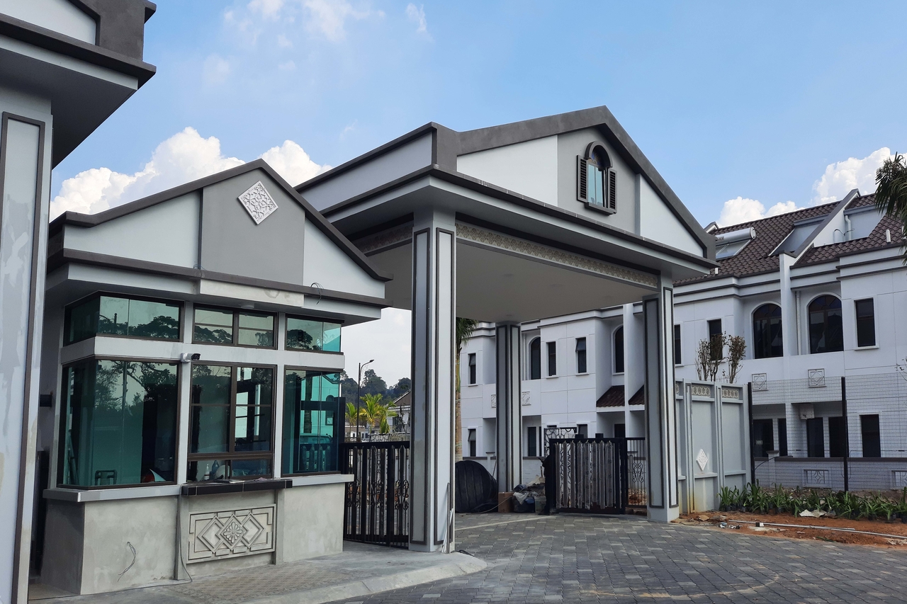 Classical Colonial Architecture Luxbee Com My Malaysia Housing Residential Development 03